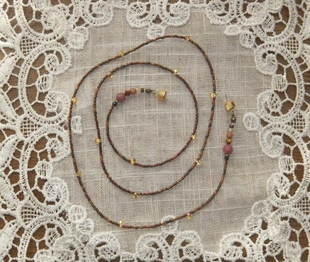 SOLD 意外と便利メガネチェーン~可愛いシック系~の画像1枚目