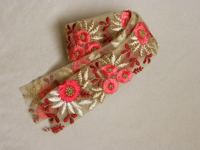 インド製刺繍リボン 7587 | iichi 日々の暮らしを心地よくする