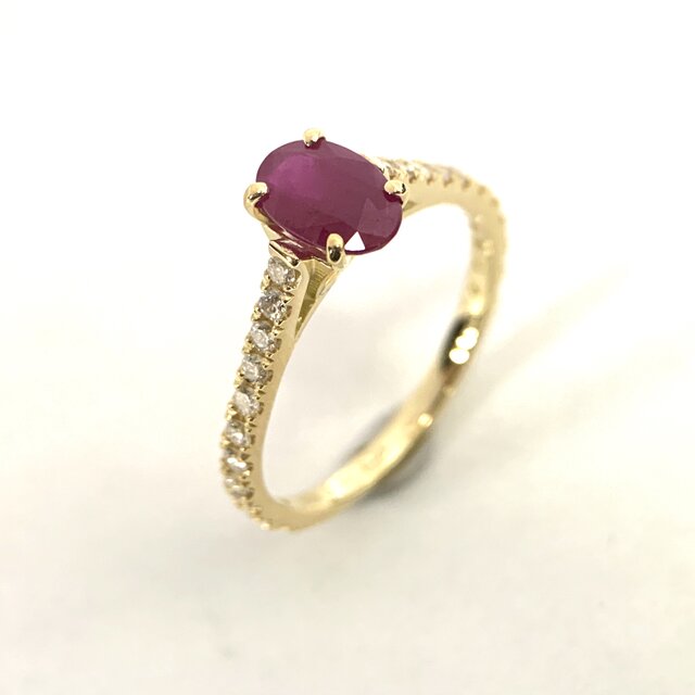 K18YG ルビー リング 0.85CT