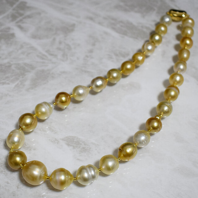 イタリア製　シルバー925　大粒輝くゴールド真珠ネックレス