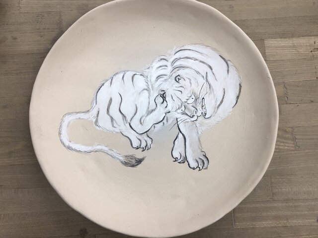 虎皿 | iichi 日々の暮らしを心地よくするハンドメイドやアンティーク