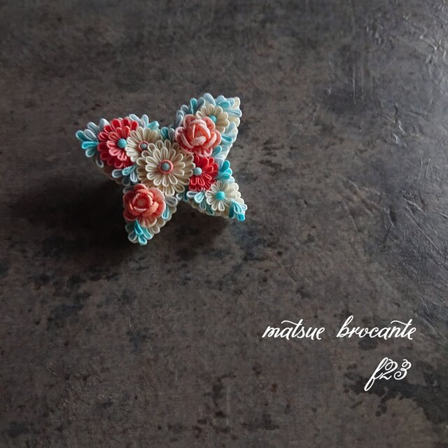 つまみ細工 花色蝶々 ブローチ(帯留め)B