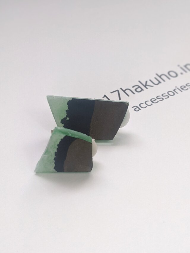 逆に、あざとく…/earring/greenの画像1枚目