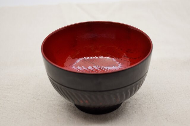 汁椀 乱線筋 赤漆黒漆研出の画像1枚目