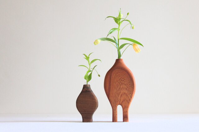 木の親子花瓶【チーク・欅】の画像1枚目