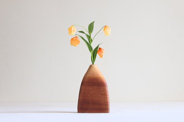 木の花瓶【サクラ】 | iichi 日々の暮らしを心地よくするハンドメイド