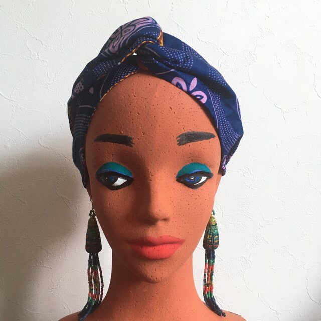 リバーシブルなアフリカンヘアターバン(ムラサキ)の画像1枚目