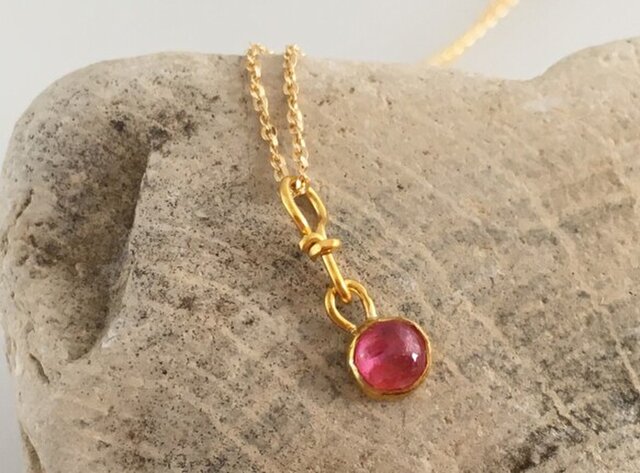 K24 Pure Gold+Hot Pink Spinel◆純金 ピンクスピネルペンダントトップの画像1枚目
