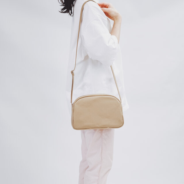 POCHETTE regular | ベージュの画像1枚目