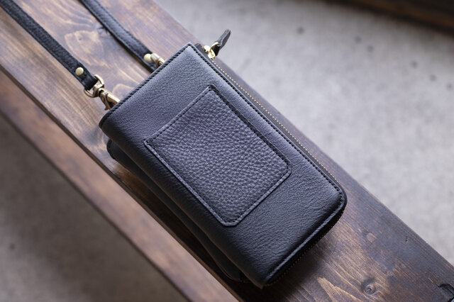 お財布ショルダー ブラック 縦型 お財布ポシェット スマホケース 本革