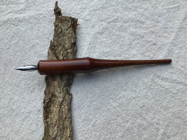 Gペン軸1 | iichi 日々の暮らしを心地よくするハンドメイドや