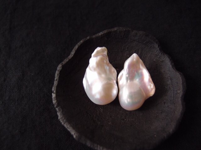 再入荷【K14gf】バロックパールスタッドピアス/fishtail ・baroque pearlの画像1枚目