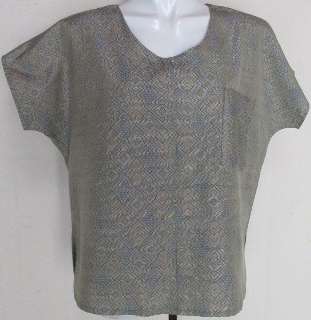 5097 色大島紬の着物で作ったTシャツ #送料無料の画像1枚目
