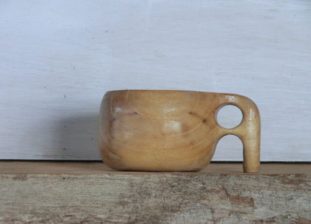 アカシアの木のマグカップ Iichi ハンドメイド クラフト作品 手仕事品の通販