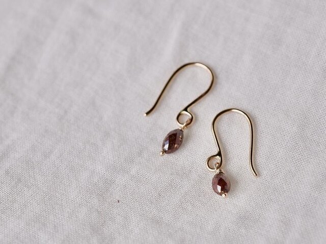 Chocolate diamond earringsの画像1枚目