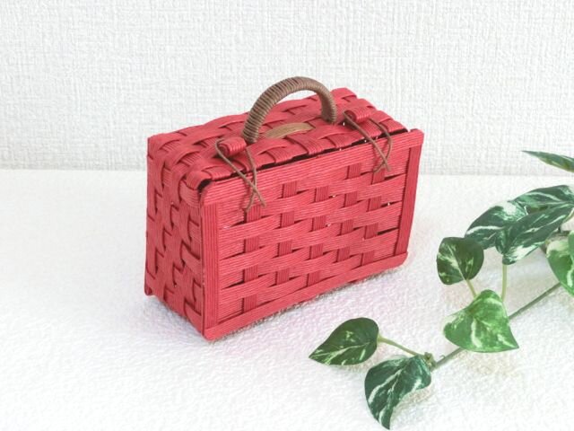 クラフトカゴ トランク型 旅行鞄 可愛い小物入れ 赤色 レッド Iichi ハンドメイド クラフト作品 手仕事品の通販