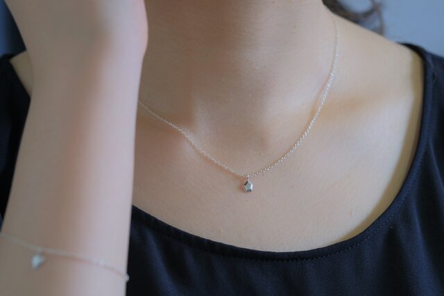 ネックレス2点 ✶silver925✶lítið fimmtungur necklace ：変形五角形