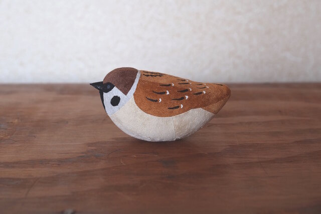 革張り子 スズメの画像1枚目