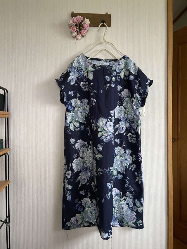 YUWAコットンのフレンチスリーブワンピースマスク付き