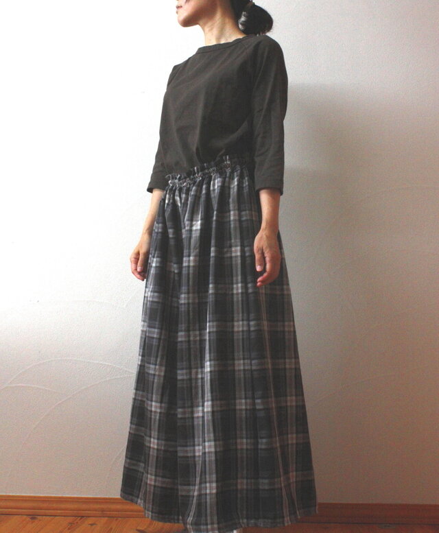 秋色　チェック柄　ワイドフレアーパンツ