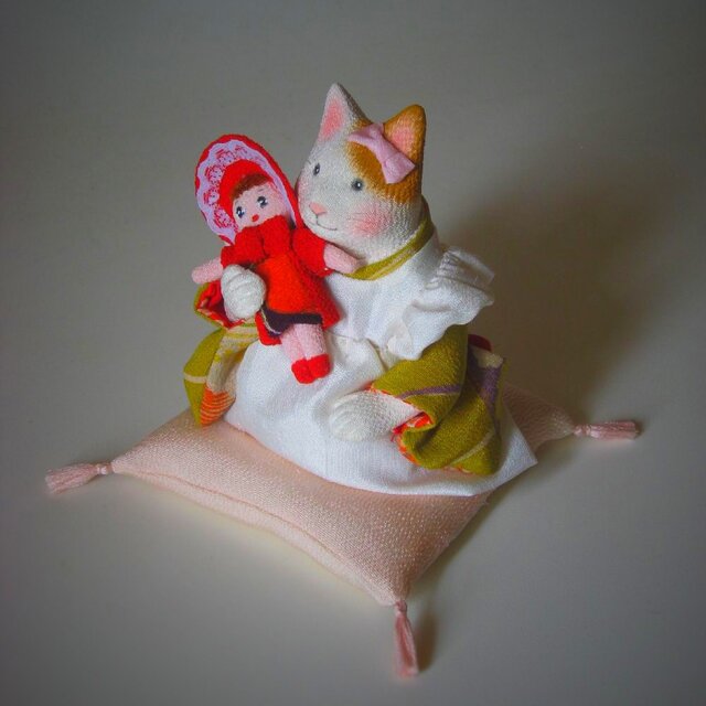 縮緬福猫 お人形の画像1枚目