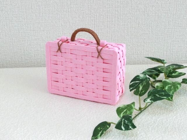 クラフトカゴ トランク型 旅行鞄 可愛い小物入れ ピンク色 Iichi ハンドメイド クラフト作品 手仕事品の通販
