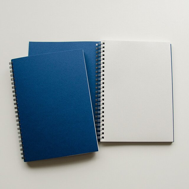 タブロノート ブルー A5リングノート 中紙にタブロ紙使用 気軽に おしゃれに リングノートをお使いいただけます Iichi ハンドメイド クラフト作品 手仕事品の通販