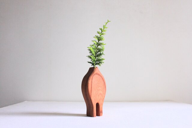 木の花瓶【欅】 | iichi 日々の暮らしを心地よくするハンドメイドや
