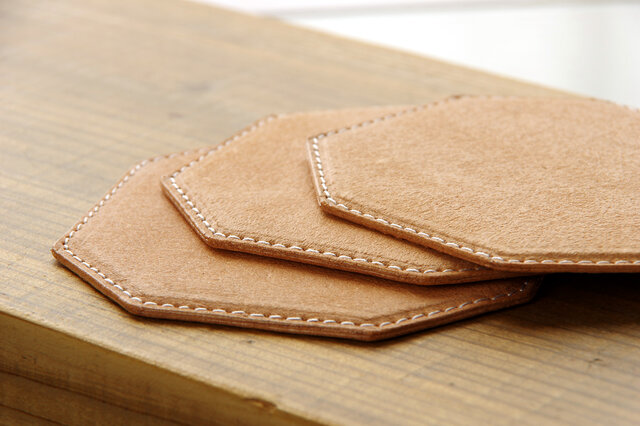 ◇家呑みのお供に◇《数量限定》素朴なレザーコースター☆ナチュラル