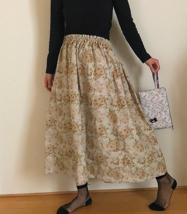 セミオーダー コットンリネン 薔薇模様 秋のゆったりふんわりスカートの画像1枚目