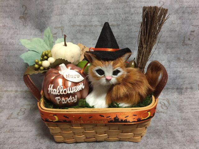 2020猫ちゃんのハロウィンかごアレンジ M オレンジ系のの画像1枚目