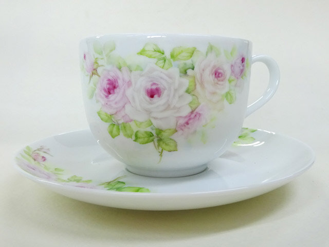 手描き薔薇のカップ＆ソーサー（A） | iichi 日々の暮らしを心地よく