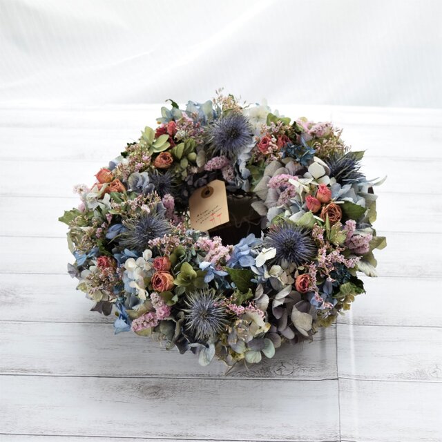 夏の名残り漂う紫陽花のリース の画像1枚目