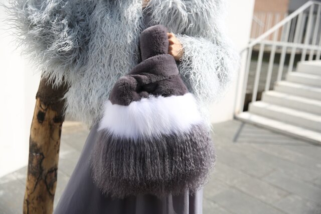 ¶ new antique fur ¶ ラパン/フォックス/ラムエコバッグ型ミックスファーバッグの画像1枚目