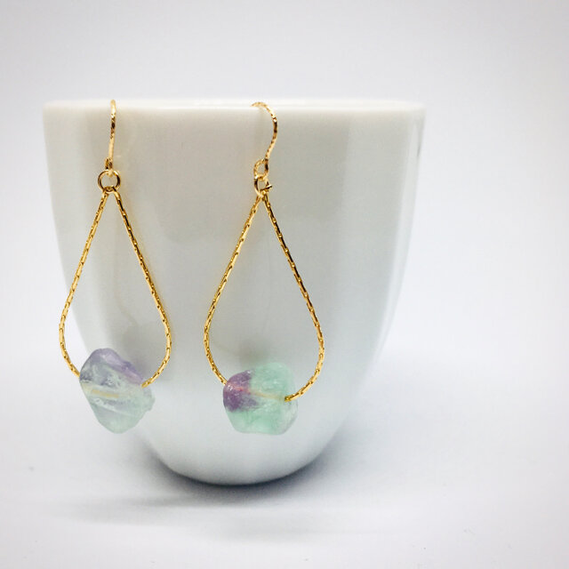 14kgf フローライトチェーンピアス