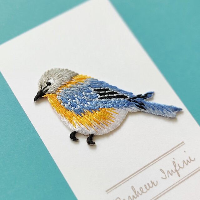 刺繍ワッペン 青い鳥 アイロン接着 | iichi 日々の暮らしを心地よくするハンドメイドやアンティークのマーケットプレイス