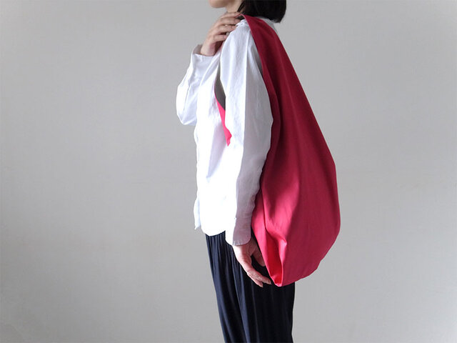 Bicolor Cloth Bag (ローズピンク):カレン クオイルの画像1枚目