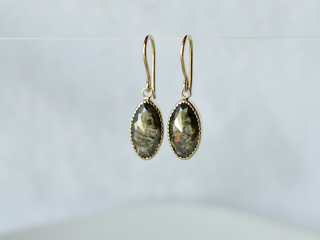 Ombre Diamond Earrings Long Ovalの画像1枚目