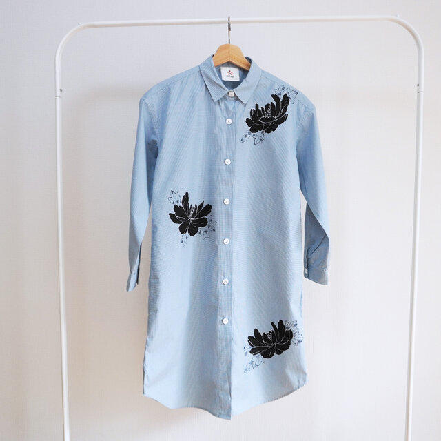 ロングシャツ ギンガムチェック水色 <黒牡丹>の画像1枚目