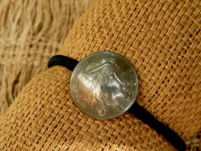 #H11 France Coin Hair Elasticの画像1枚目
