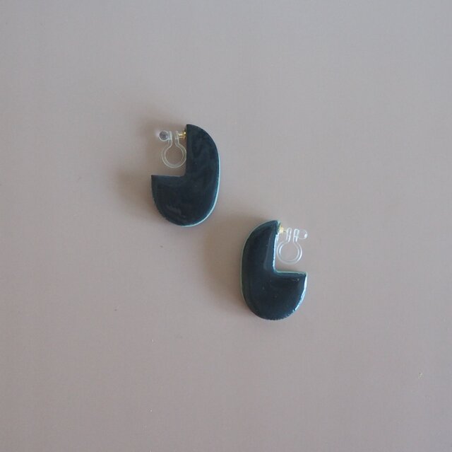 Reversible O earrings イヤリングの画像1枚目