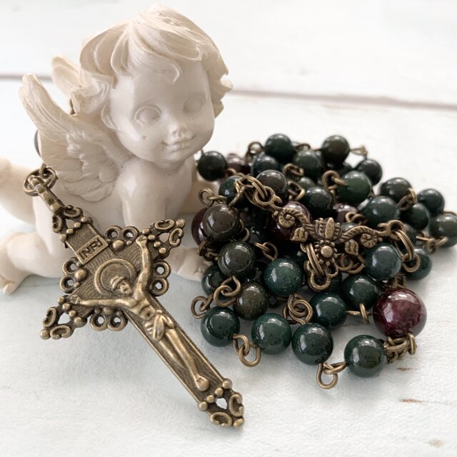 ブラッドストーンのロザリオ