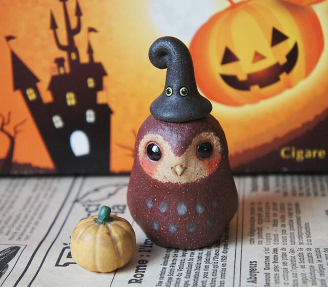 陶器【フクロウとカボチャとトンガリ帽子】の画像1枚目