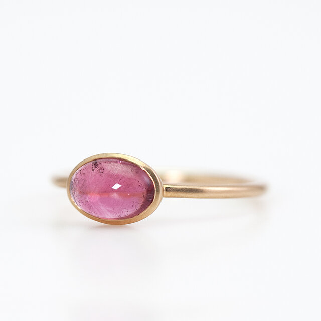 Pink tourmaline ring / Cabochonの画像1枚目