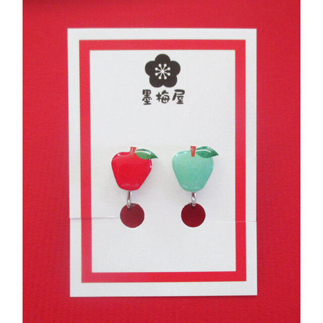 赤りんごと青りんごイヤリング1 Iichi ハンドメイド クラフト作品 手仕事品の通販