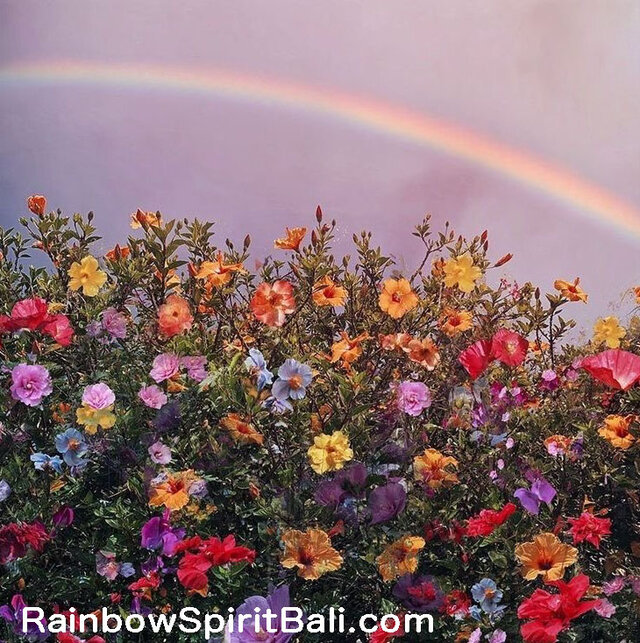 ☆送料無料☆[Silver925] 幸福の石・アクアマリンが揺れるハート