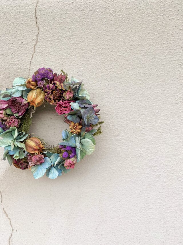 手のひらサイズの秋色リース　3