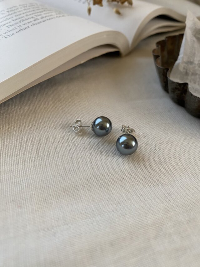 Silver925 Japan Vintageグレーパール8mmスタッドピアスの画像1枚目