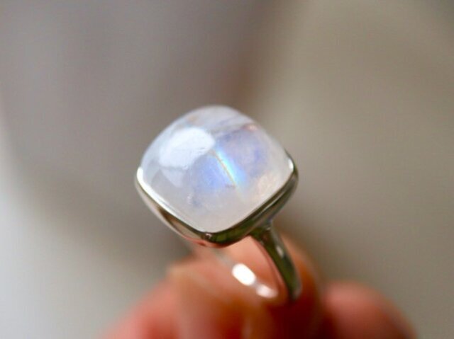 月兎のmoonストーン ringの画像1枚目