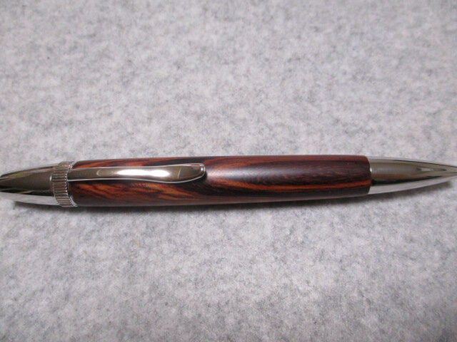 海南黄花梨 世界最高級材 絶滅種 キヌカ仕上げ 回転式ロングパトリオットボールペン 希少材 Iichi ハンドメイド クラフト作品 手仕事品の通販